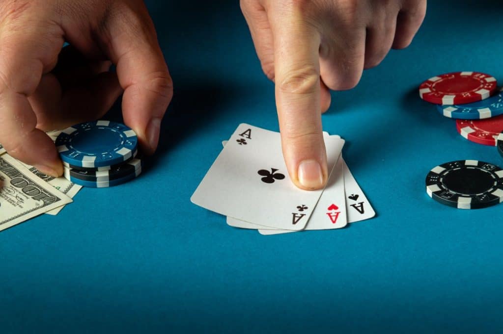 Poker game online casino